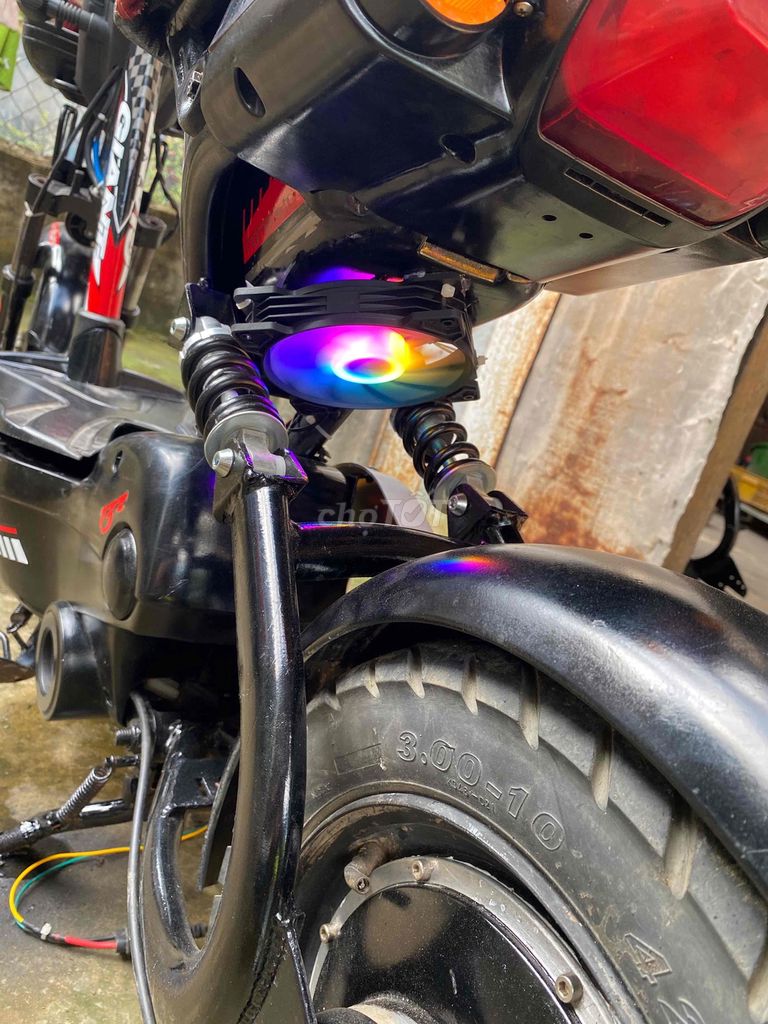 Gã e 133 có độ quạt kiểng. Mua bán Xe điện tại Huyện Thủ Thừa Long An được đăng bởi Quốc Dũng hình 4