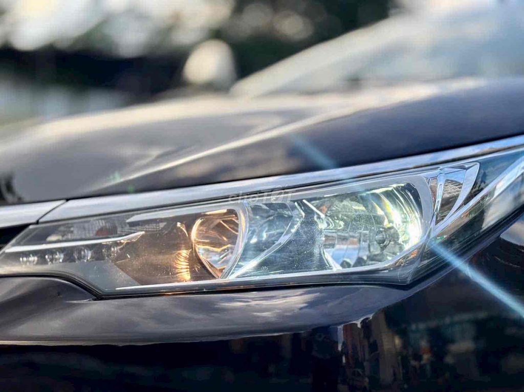 Toyota Corolla Altis 2018 1.8E AT - 70000 km. Mua bán Ô tô tại Quận Đống Đa Hà Nội được đăng bởi TRUNG HIẾU AUTO hình 11