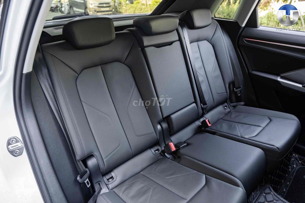 Audi Q3 Model 2025 35 TFSI - 5000 km. Mua bán Ô tô tại Quận Long Biên Hà Nội được đăng bởi H3T Auto Việt Nam hình 8