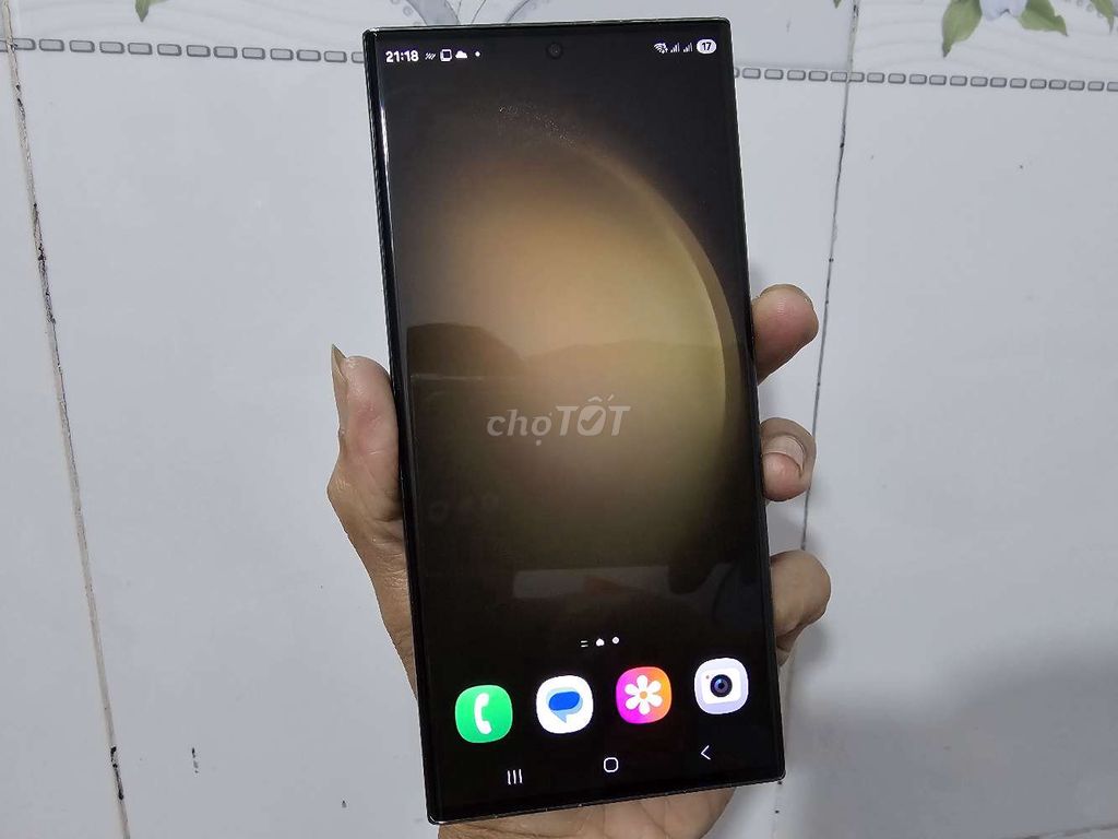 Samsung S23 Ultra VN 5G 2 sim 8+256G Có Đổi Máy. Mua bán Điện thoại tại Quận Ninh Kiều Cần Thơ được đăng bởi Đang Mobile Có Thu Máy Lại Mua bán uy tín  hình 1