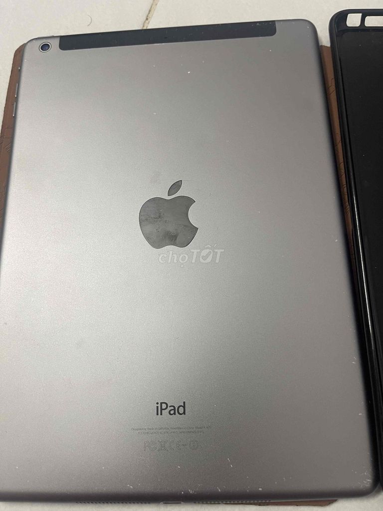 Apple iPad Air Xám Hỏng. Mua bán Máy tính bảng tại Quận 4 Tp Hồ Chí Minh được đăng bởi BL international hình 1