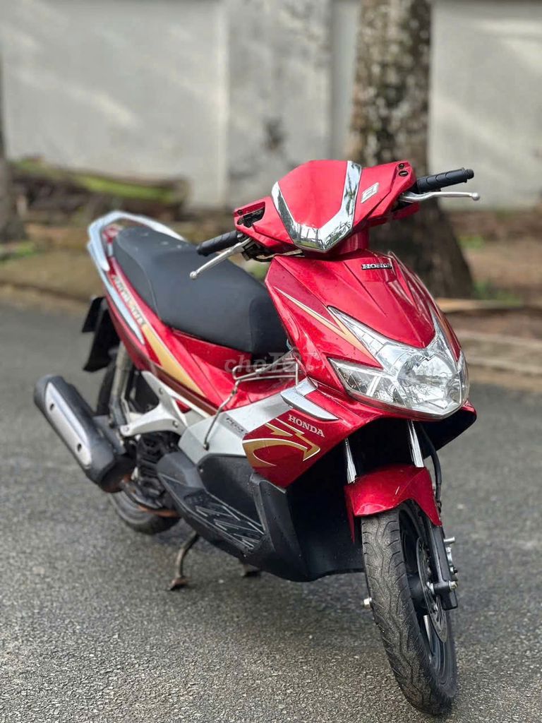 Honda Air Blade 2010 Đỏ Máy zin. Mua bán Xe máy tại Huyện Trảng Bom Đồng Nai được đăng bởi phương hình 1