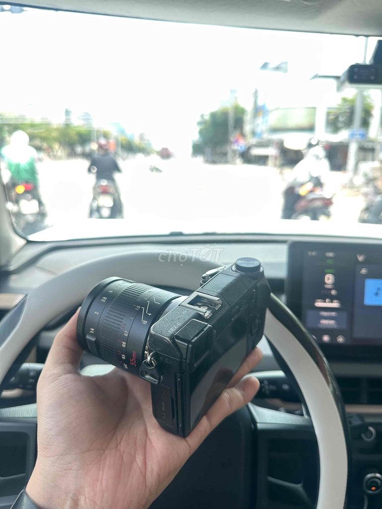 Máy ảnh Sony NEX-6 Đen. Mua bán Máy ảnh, Máy quay tại Quận Ngũ Hành Sơn Đà Nẵng được đăng bởi Tuan Anh hình 1