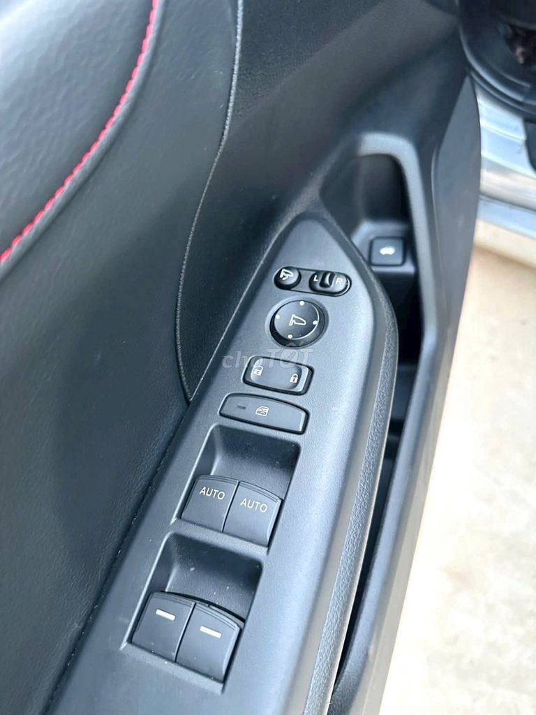 Honda Civic 2020 RS - 32000 km. Mua bán Ô tô tại Thành phố Thủ Dầu Một Bình Dương được đăng bởi Nguyễn thanh hình 11