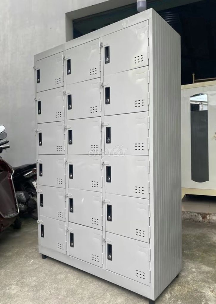 TTủ locker đựNG đồ..Cá nhân có KHoá cho NHÂn viêNN