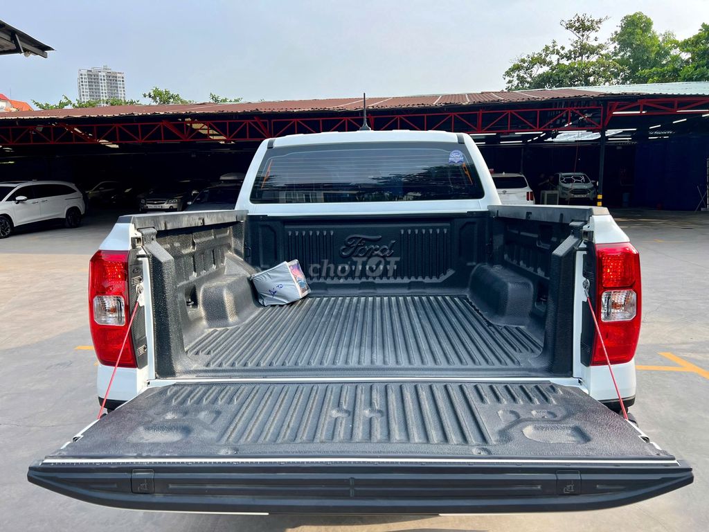 Ford Ranger 2024 XLS 2.0L 4x4 AT 1700 km siêu lướt. Mua bán Ô tô tại Quận 7 Tp Hồ Chí Minh được đăng bởi Chợ Tôt Xe Official Mall hình 18