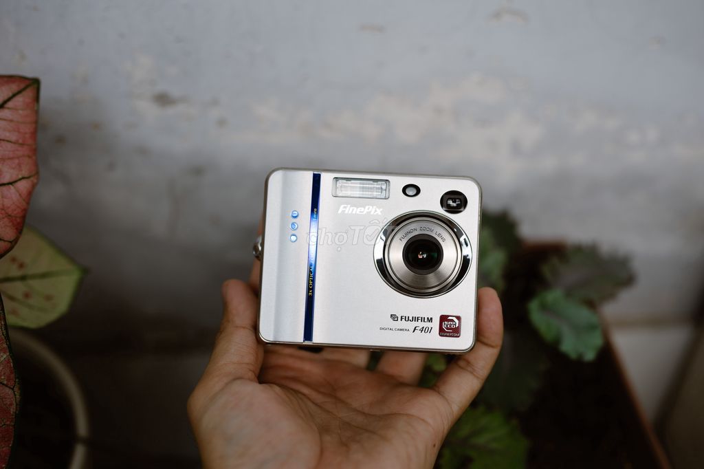 Máy ảnh Fujifilm FinePix F401 Bạc. Mua bán Máy ảnh, Máy quay tại Quận 12 Tp Hồ Chí Minh được đăng bởi Dương hình 1