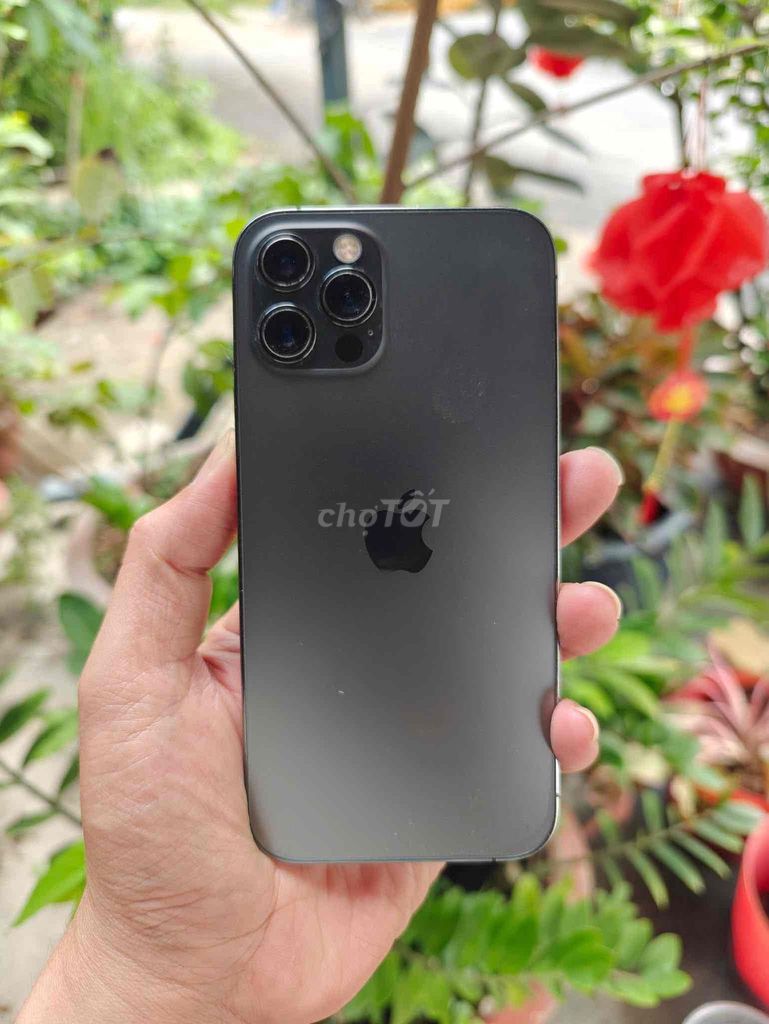 Apple iPhone 12 Pro 128GB Đen 98%. Mua bán Điện thoại tại Quận 8 Tp Hồ Chí Minh được đăng bởi Quốc hình 1