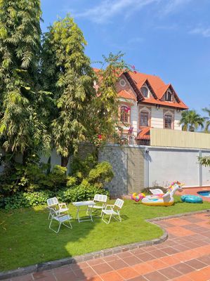 Аренда · 4 комн. · 450 м² · Thành phố Thủ Đức, ул. Đường Nguyễn Ư Dĩ