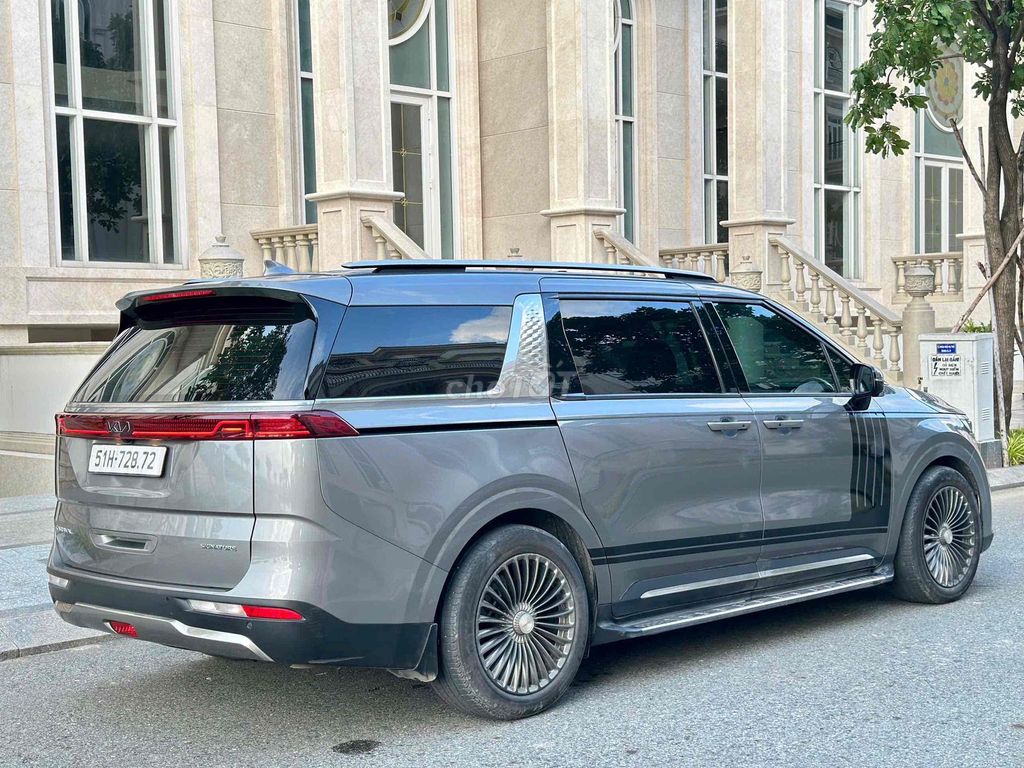 Kia Carnival 2023 Signature 2.2D - 45000 km. Mua bán Ô tô tại Thành phố Thủ Đức Tp Hồ Chí Minh được đăng bởi Đặng Tú Nguyên hình 2