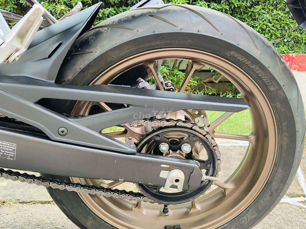 HONDA CB300 ABS 2021 BSTP CHÍNH CHỦ , CHUẨN XE ĐẸP. Mua bán Xe máy tại Thành phố Thủ Đức Tp Hồ Chí Minh được đăng bởi HIỆP AN MOTO 233 QUỐC LỘ 13 CŨ HIỆP BÌNH PHƯỚC THỦ ĐỨC  hình 11