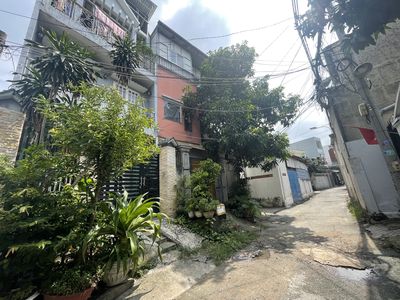 BÁN NHÀ RIÊNG CẤP 4 TIỆN XÂY MỚI XÂY 4 TẤM NGANG 6M 76M2 CHỈ 5.35 TỶ. Mua bán nhà ở tại Thành phố Thủ Đức Tp Hồ Chí Minh được đăng bởi Nhật Nhà Đẹp