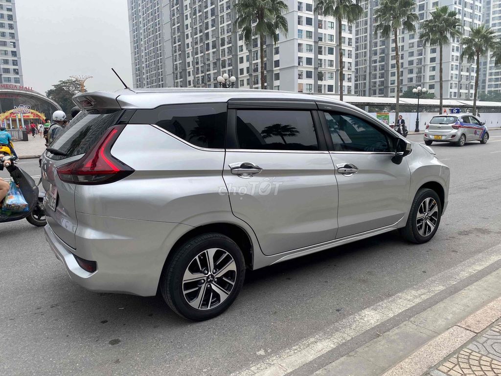 Mitsubishi Xpander Premium 2020 1.5AT - 91000 km. Mua bán Ô tô tại Quận Hai Bà Trưng Hà Nội được đăng bởi Văn Hậu hình 2
