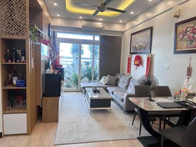 Căn hộ 95 m² · 3 PN · Phố Trịnh Văn Bô