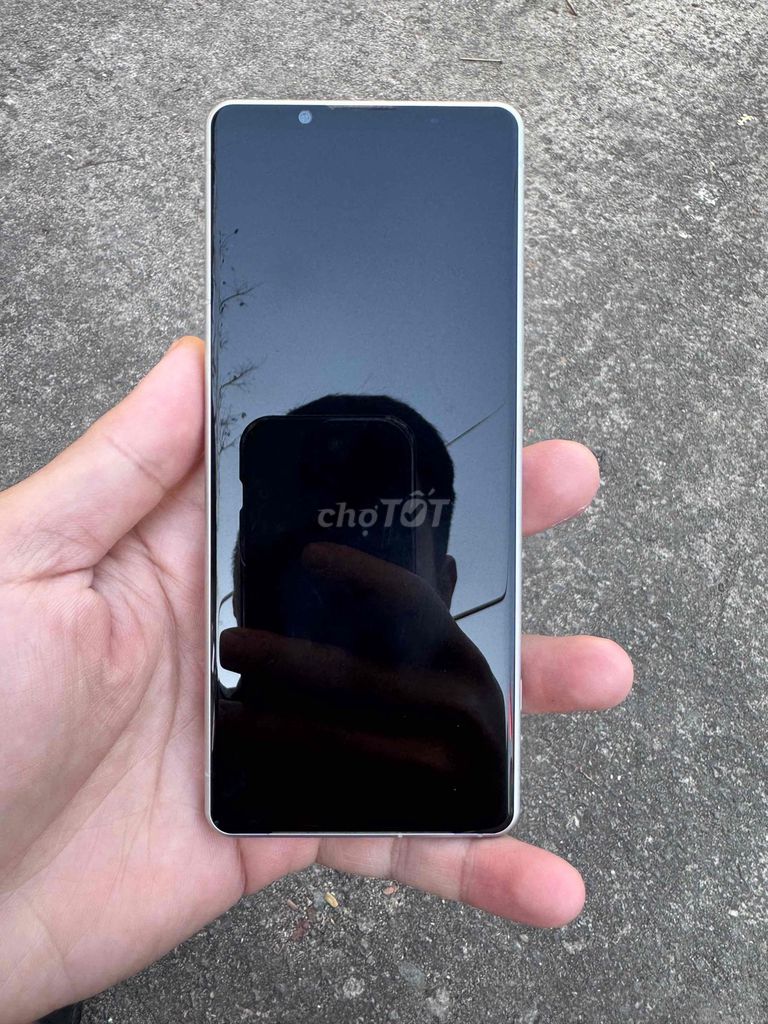 Sony Xperia 5mark4 sọc y hình nhé. Mua bán Điện thoại tại Quận Liên Chiểu Đà Nẵng được đăng bởi Ronsam Linh hình 1