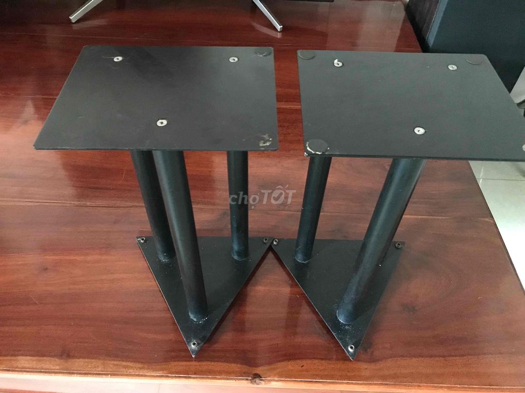 Chân đễ loa. Mua bán Tivi, Âm thanh tại Huyện Đất Đỏ Bà Rịa - Vũng Tàu được đăng bởi Thiện Lành hình 1