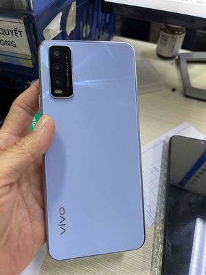 Vivo Y20 64GB xanh pin 5000 zin ken
