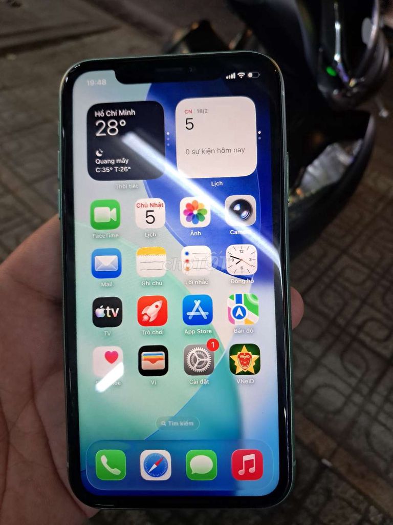 Apple iPhone 11 64GB Xanh  pin 97 zin. Mua bán Điện thoại tại Quận Gò Vấp Tp Hồ Chí Minh được đăng bởi Hung  hình 1