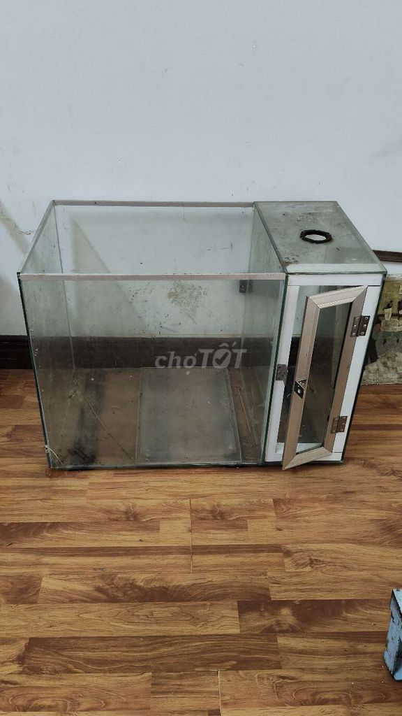 Tủ kính bán nước sâm/trái cây lạnh. Mua bán Tủ, kệ gia đình tại Huyện Phong Điền Cần Thơ được đăng bởi Gà Đổ Nhà Tuấn Đạt hình 1
