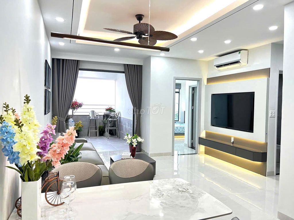 Siêu phẩm chính biển 70.56m2 full nội thất đẹp 2 phòng ngủ chỉ 3.25 tỷ