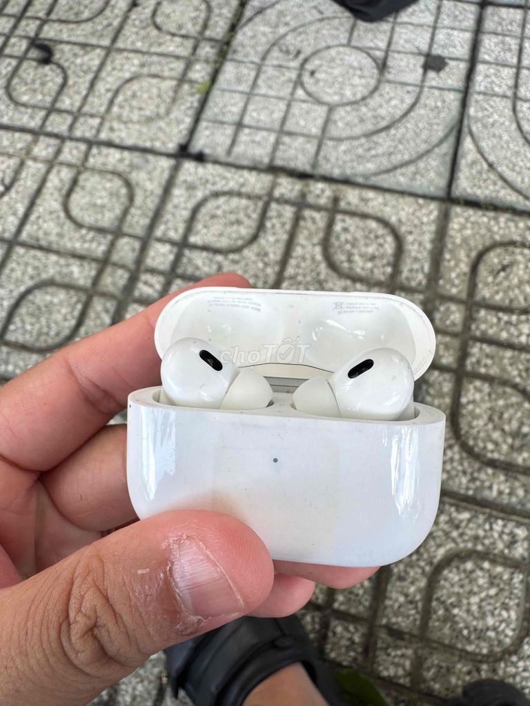Apple AirPods Pro 2 Trắng Bluetooth USB-C. Mua bán Tivi, Âm thanh tại Quận Gò Vấp Tp Hồ Chí Minh được đăng bởi lâm nguyễn hình 1