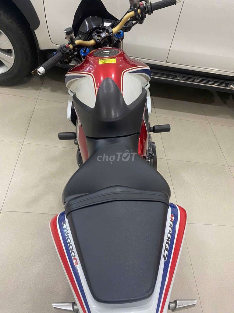 CB 1000  bản barracuda siêu hiếm. Mua bán Xe máy tại Quận Tân Phú Tp Hồ Chí Minh được đăng bởi Dương Tấn Sang hình 10