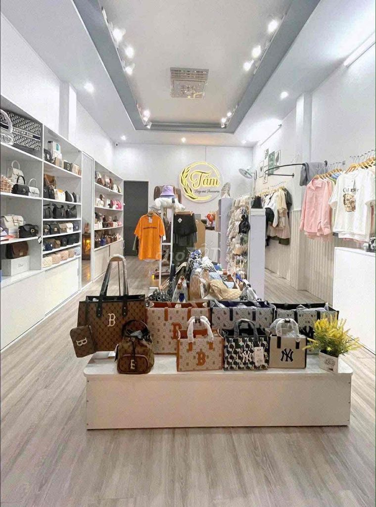 tủ thanh lý. Mua bán Tủ, kệ gia đình tại Thành phố Bà Rịa Bà Rịa - Vũng Tàu được đăng bởi phùng thị ngọc vân hình 1