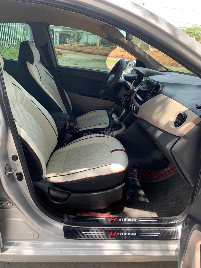 Hyundai I10 2020 Sedan 1.2 MT Base - 85000 km. Mua bán Ô tô tại Quận Bình Thuỷ Cần Thơ được đăng bởi Hiếu Nghĩa Cần Thơ hình 5