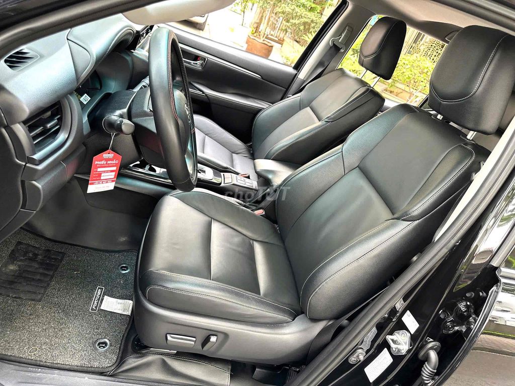 Toyota Fortuner 2024 2.4L 4x2 sx 2024 màu đen. Mua bán Ô tô tại Quận Cầu Giấy Hà Nội được đăng bởi Cao Quý hình 15