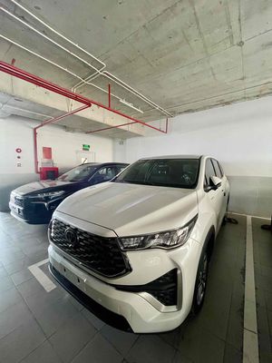 Toyota Innova Cross 2025. Mua bán Ô tô tại Quận 7 Tp Hồ Chí Minh được đăng bởi TOÀN TOYOTA PHÚ MỸ HƯNG 