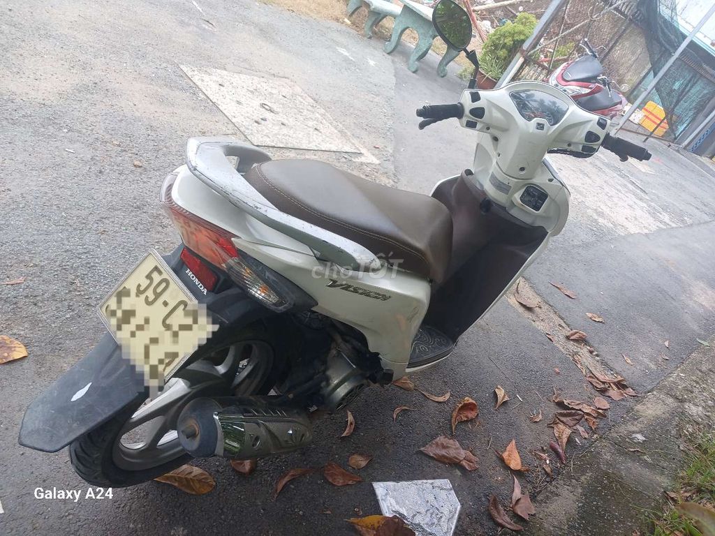 Cần bán xe may HONDA VISON đời 2016. Mua bán Xe máy tại Huyện Nhơn Trạch Đồng Nai được đăng bởi nguyen minh hoa hình 4