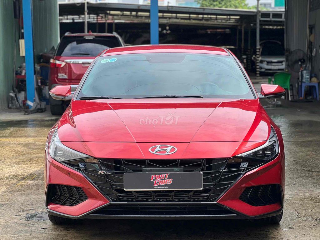 Elantra 2022 N-Line odo 14000 km còn mới cứng