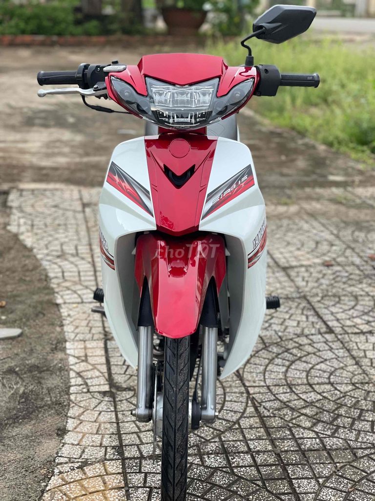 Yamaha Sirius 2016 Màu trắng đỏ. Mua bán Xe máy tại Huyện Châu Đức Bà Rịa - Vũng Tàu được đăng bởi Lý Gia Tuấn hình 2