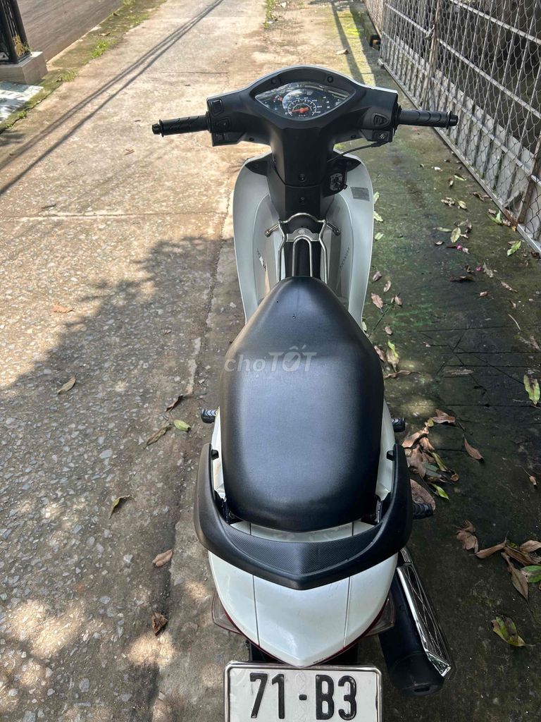Honda Wave A 110cc máy zin chính chủ. Mua bán Xe máy tại Huyện Tam Bình Vĩnh Long được đăng bởi Trân Phong hình 5