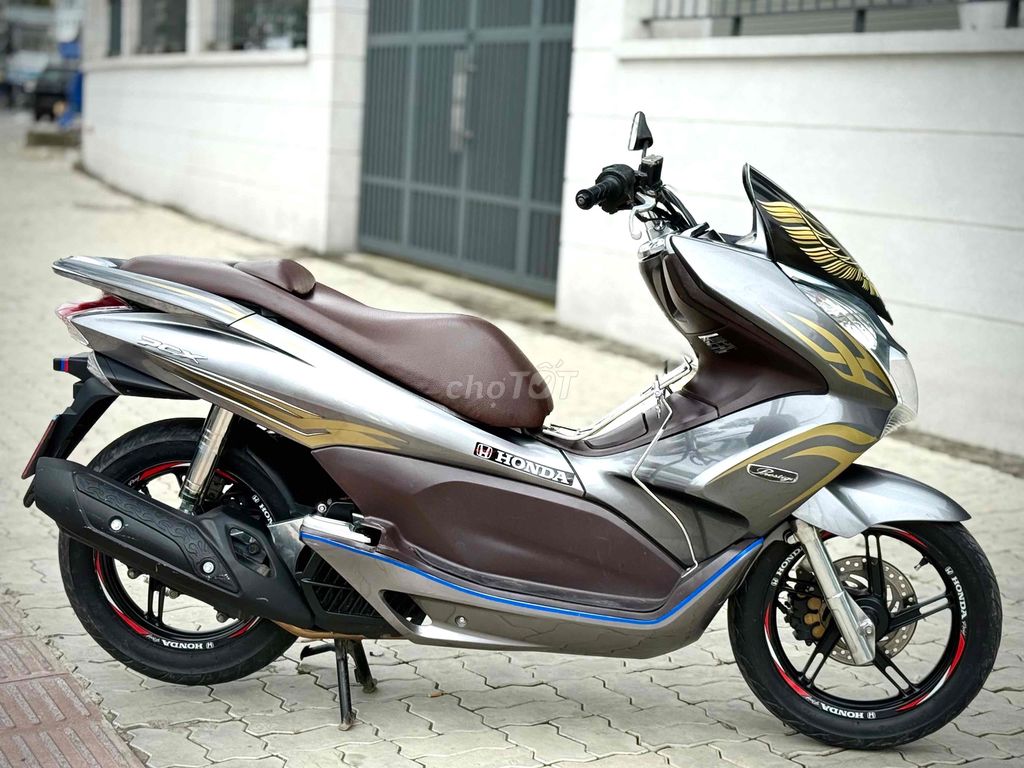 Pcx thái - ( nợ xấu chỉ cần 13🍎 ). Mua bán Xe máy tại Quận 8 Tp Hồ Chí Minh được đăng bởi Phạm Đức hình 4