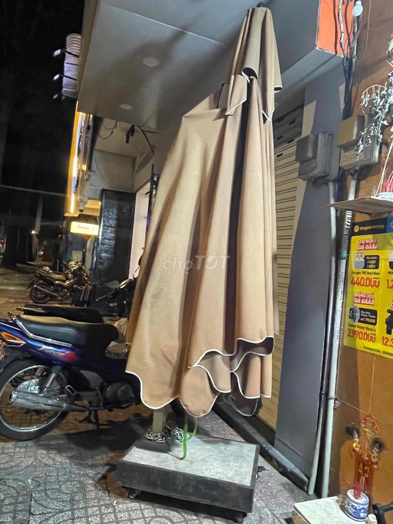 Dù che nắng Nâu 3m x 3m. Mua bán Đồ chuyên dụng, Giống nuôi trồng tại Quận 5 Tp Hồ Chí Minh được đăng bởi Huỳnh khanh hình 1