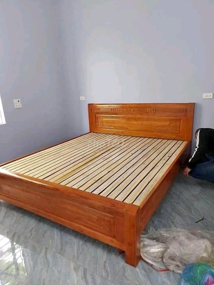 Giường ngủ gỗ xoan nâu gỗ. Mua bán Giường, chăn ga gối nệm tại Huyện Long Hồ Vĩnh Long được đăng bởi Tan Loi Phan hình 1