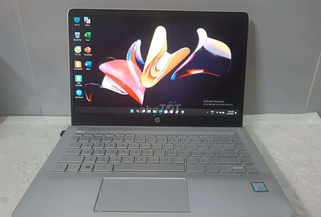 HP FULL VIỀN, FULL HD, PIN 5 GIỜ.