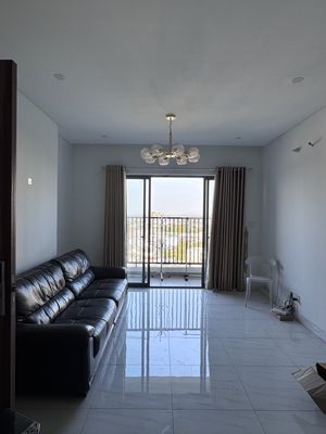 Cho thuê 3PN 92m² gần đủ nội thất chỉ 13 triệu tại D-Vela