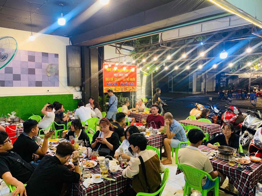 Đầu bếp Chảo chính, chảo phụ Gò Vấp. Việc làm Đầu bếp tại Quận Gò Vấp Tp Hồ Chí Minh được đăng bởi Vũ Hà hình 1