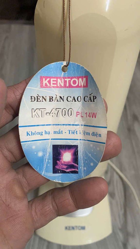 Đèn bàn xịn xò KenTom mới 100% chưa sử dụng