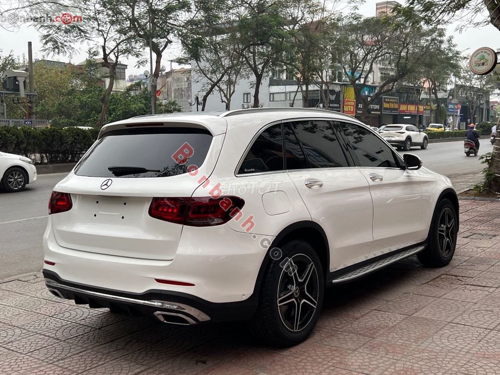 -GLC300 4matic xe sản xuất năm 2020. Mua bán Ô tô tại Quận Long Biên Hà Nội được đăng bởi đăng hình 2