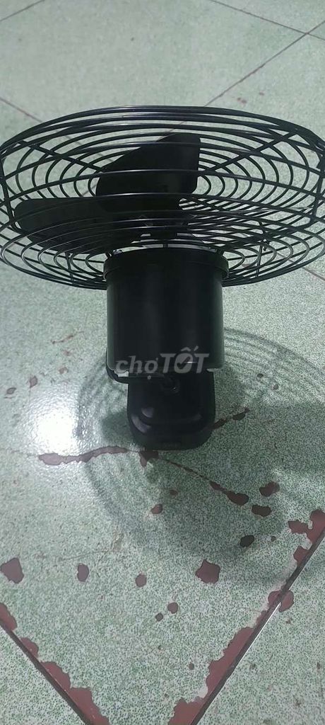 Quạt mini Kim loại Đen Pin. Mua bán Quạt tại Quận Bình Tân Tp Hồ Chí Minh được đăng bởi Bao hình 1