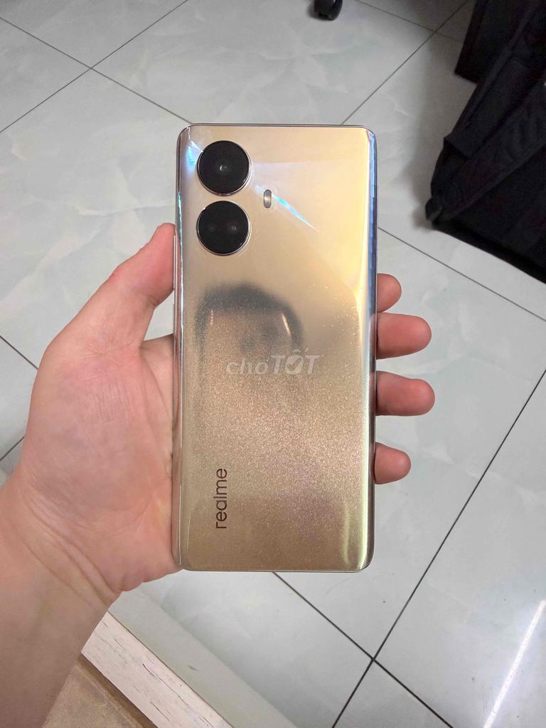 Realme 10 Pro Plus 5G 128GB Vàng. Mua bán Điện thoại tại Quận Cầu Giấy Hà Nội được đăng bởi Trần Quân hình 1