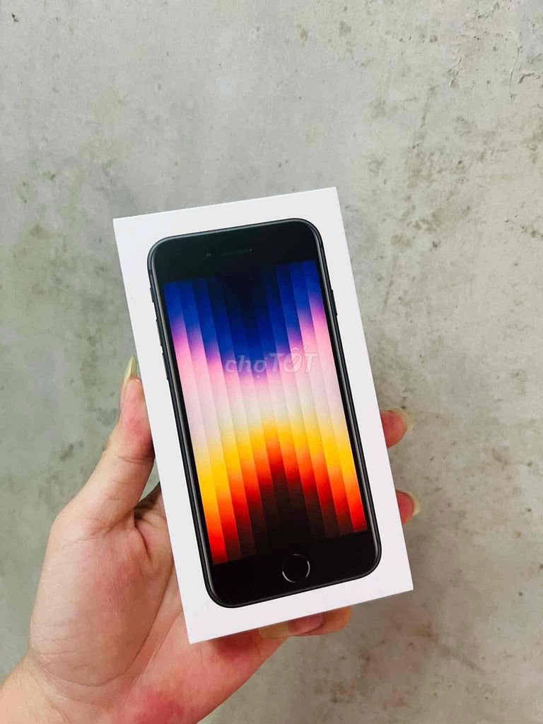 iPhone SE 3 bản 2022 NEW SEAL FULLBOX Apple 2024. Mua bán Điện thoại tại Quận Thanh Xuân Hà Nội được đăng bởi Nguyễn Huy Dũng hình 1