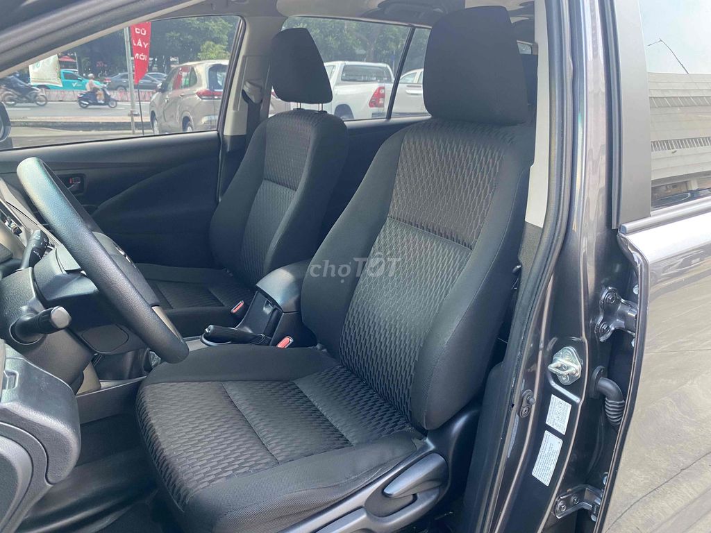 Toyota Innova 2018 2.0E - 49000 km. Mua bán Ô tô tại Quận Bình Thạnh Tp Hồ Chí Minh được đăng bởi Toyota Sure hình 13