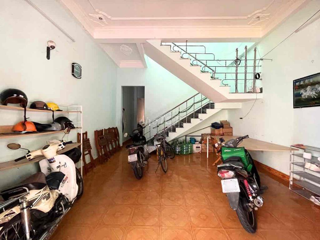 Nhà 2 tầng 150m2, 3 Phòng Ngủ, quận Cẩm Lệ