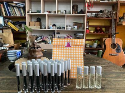 Mascara và lăn môi dầu dừa nguyên chất nhà làm. Mua bán Đồ ăn, thực phẩm và các loại khác tại Quận Gò Vấp Tp Hồ Chí Minh được đăng bởi Cẩm Hiền 