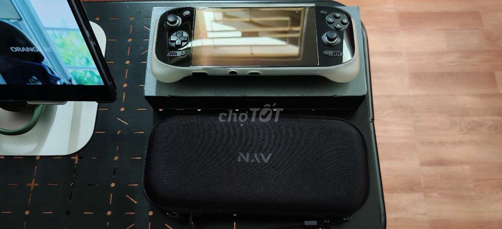 AYN Odin2 Portal 8GB/128GB + Grip + Hộp đựng hãng . Mua bán Thiết bị chơi game tại Quận Cẩm Lệ Đà Nẵng được đăng bởi Gia Phú hình 1