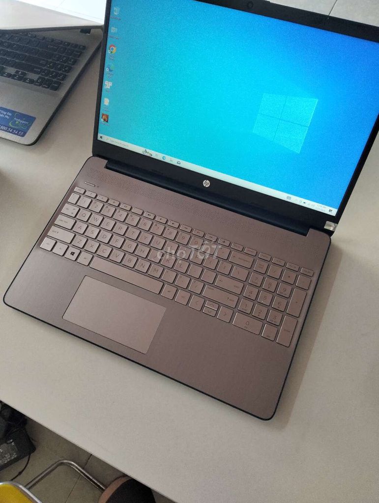HP Laptop 15-ef2xxx Ryzen 5 8GB/256GB. Mua bán Laptop tại Thành phố Nha Trang Khánh Hòa được đăng bởi le cuong  hình 1